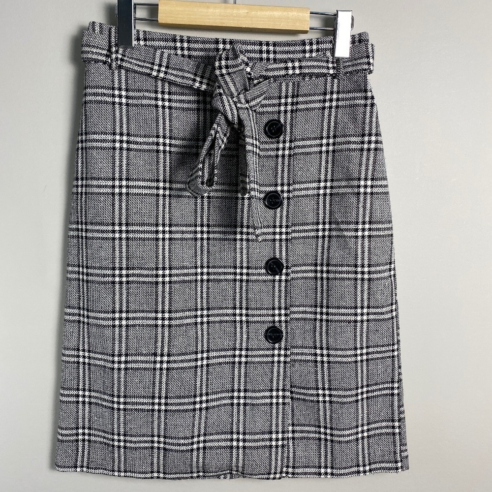 Hyfve Women's Gray / Black Check Skirt with Tie Belt Size Medium